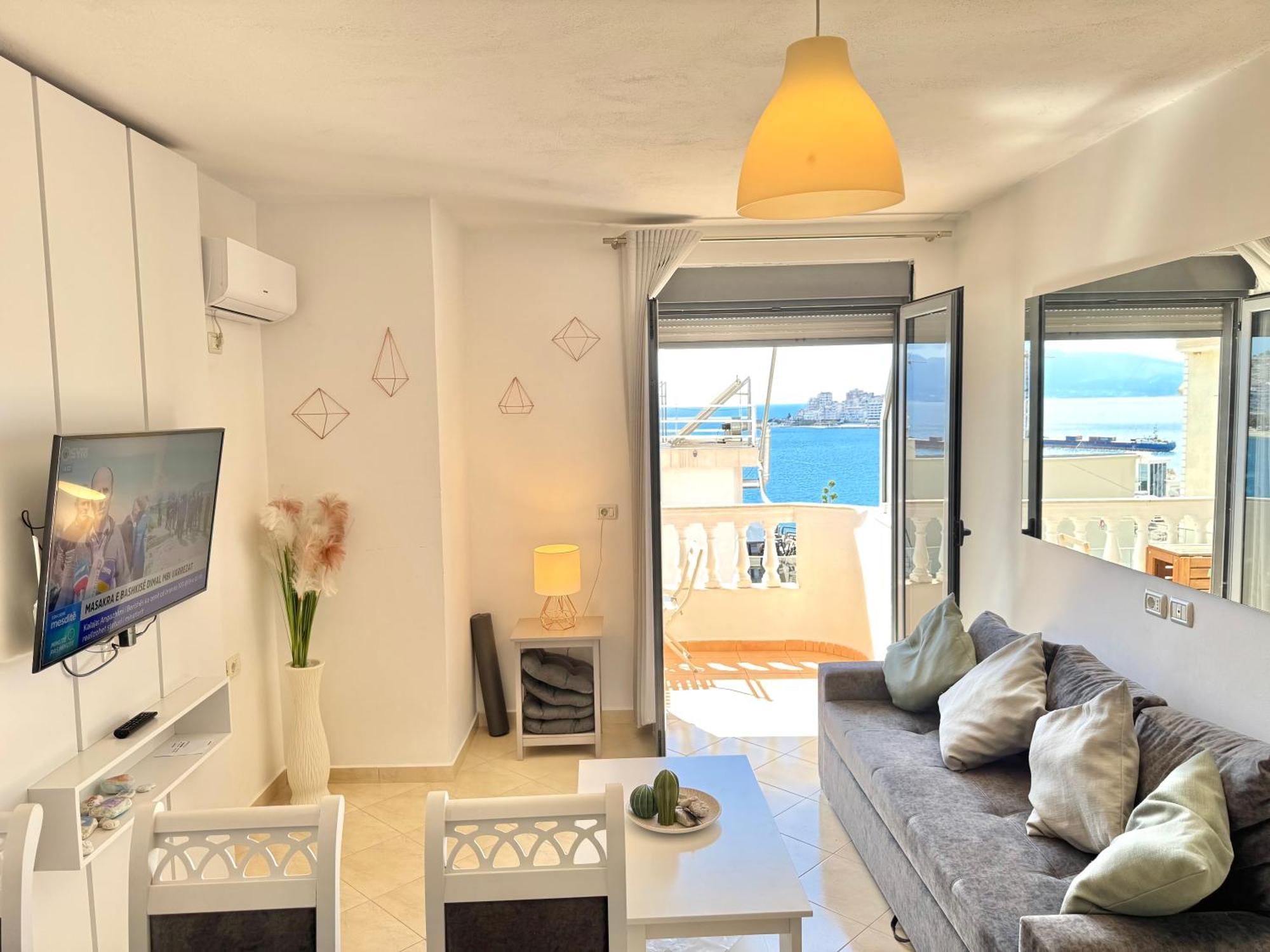 Sun & Sea Apartment Saranda Екстер'єр фото